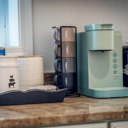 Southern Charm Getaway- 3Br In Park Circle チャールストン エクステリア 写真