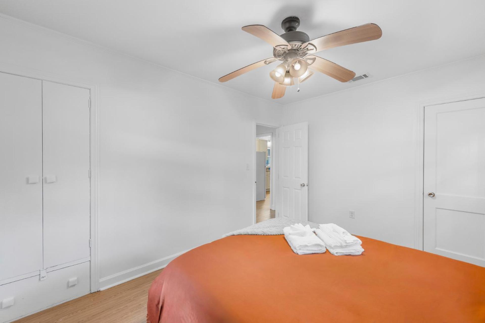Southern Charm Getaway- 3Br In Park Circle チャールストン エクステリア 写真